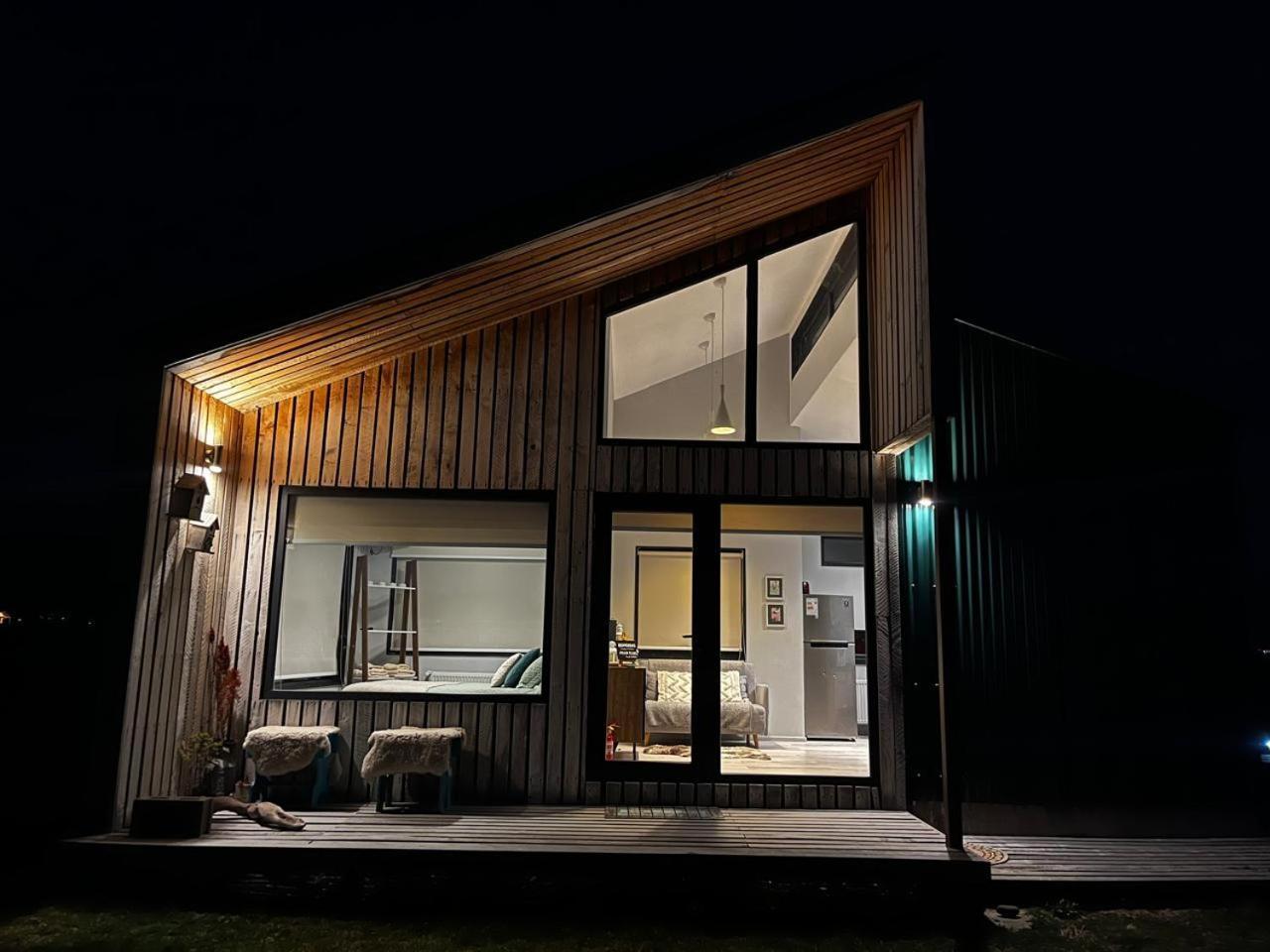 Cabana Julian Elias Verde Puerto Natales Exterior foto
